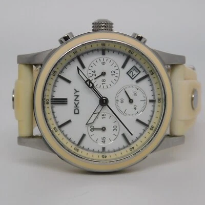 Reloj analógico de cuarzo para mujer DKNY NY-8170 batería nueva necesita un nuevo guardián de correa Foto 1 de 4
