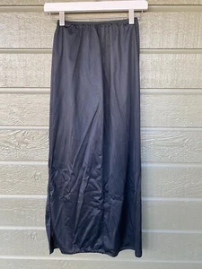 Vintage Wonder Maid Non-Cling Half Slip Long Maxi Straight Small - Picture 1 of 6