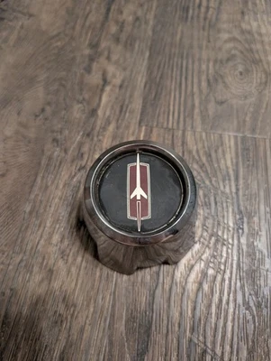 Tapa central de rueda Oldsmobile Cutlass 72-88 Rally OEM GM 416393 1 pieza  Foto 1 de 4