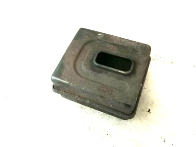 McCulloch MD 330 AV POT SILENCIEUX D'ÉCHAPPEMENT D'ORIGINE - Photo 1/3