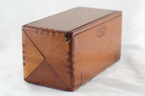 Singer Sewing Mystery Folding Accessory Kit Box Cover