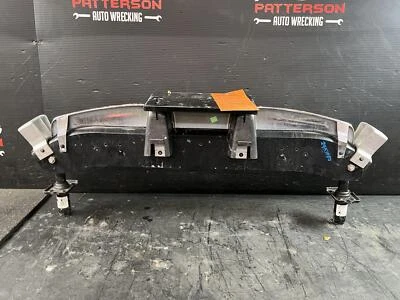 01-06 REFUERZO PARACHOQUES DELANTERO JAGUAR XK8 CON PARRILLA CROMADA Foto 1 de 4