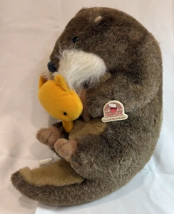 Vintage 1986 Heartline Snuggables Ogden the Otter with Fish Plush - Picture 1 of 7
