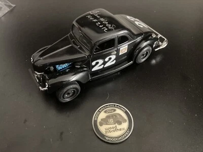 Ford Cupé Glen Wood 1940 NASCAR Serie Modificada 1/24 Personalizado Diecast Firmado Bros Foto 1 de 4