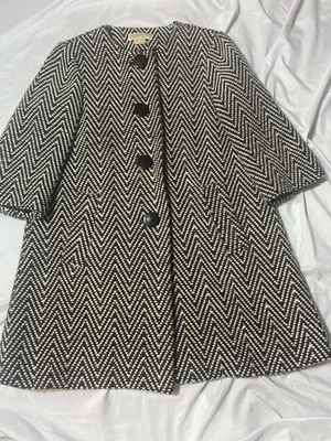Michael Kors Sz M Black & Ecru Herringbone Wool Blend Pea Coat 3/4 Sleeves - Image 1 of 4
