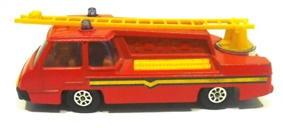 CORGI Hi-Speed Fire Engine #703 used - Image 1 of 4