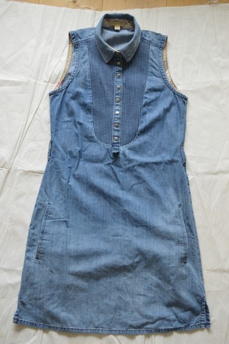 Abito estivo da donna Burberry blu chiaro denim con bottoni cintura taglia UK6 IT38