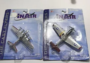 #20D Set Of 2 InAir Diecast B-17 Flying Fortress & P-51 Mustang Tuskegee Airmen - Picture 1 of 7