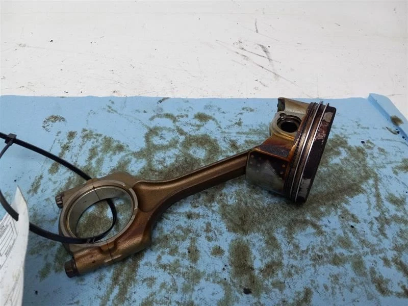 Honda Civic Piston 60456 2012 Foto 1 de 4