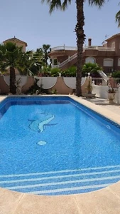 Ferienwohnung mit Pool Nähe Alicante - Bild 1 von 11