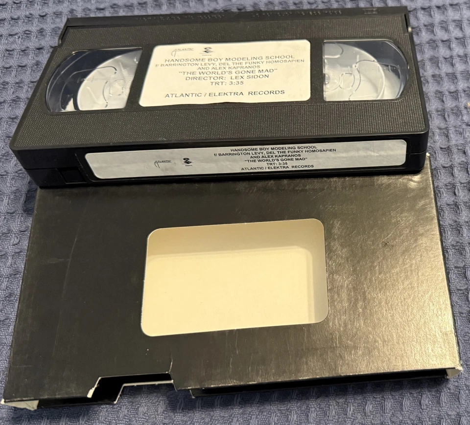 HANDSOME BOY MODELING SCHOOL-THE WORLDS/VHS SINGLE PROMO MUSIC VIDEO DEL THA RAP - Image 1 of 1