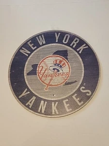 New York Yankees 12" Circle Wooden Sign With State And Team Logo Round MLB Sign - Picture 1 of 4