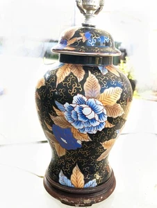 🏺Vintage Ginger Jar Japanese Floral Design Porcelain Lamp 24” tall w/ wood Base - Picture 1 of 16