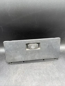 Jeep Wrangler YJ 87-95 Black Glove Box Glovebox Door With Good Hinge - Picture 1 of 11