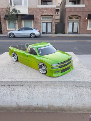 Tinta personalizada 200mm 1/10 SILVERADO somente o corpo - 4Tec-2 RDS DC10 YD2 RMX FZ02 TT02 - Imagem 1 de 4