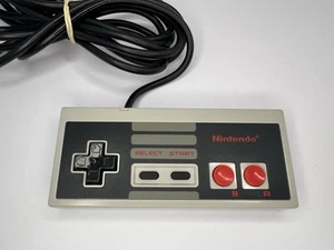 Mando Nintendo NES Original Auténtico OEM NES-004 Probado Funciona Muy Limpio - Imagen 1 de 7