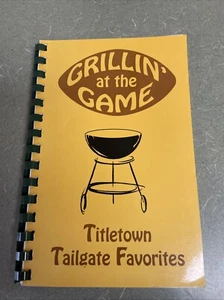 Titletown Heckklappe Favoriten "Grillin' At The Game" Kochbuch Titletown Green Bay - Bild 1 von 6