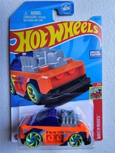2023 Hot Wheels 30/250 HKH16 Custom Small Block Brick Rides 2/5 - Picture 1 of 2