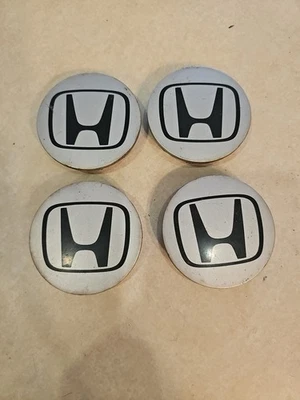 Комплект из 4 центральных колпаков Honda CR-V Pilot Accord 2003-2015 деталь No 44732 S9A A000 S3 - Изображение 1 из 3