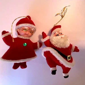 Vintage beflockter Kunststoff winkender Weihnachtsmann & Frau Claus 60er Jahre Weihnachtsschmuck - Bild 1 von 7
