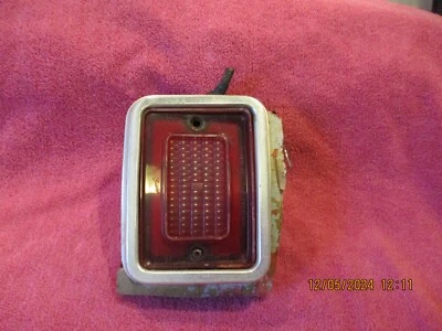 1969 PEÇAS DE LANTERNA TRASEIRA CHEVROLET KINGSWOOD IMPALA WAGON GM # 5961511 FRETE GRÁTIS - Imagem 1 de 4