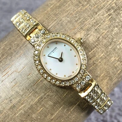 Reloj analógico de cuarzo Wittnauer para mujer pavé tono dorado ovalado 18 mm 6 1/2" Foto 1 de 4