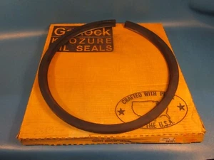 GARLOCK 25003-4121, 23X4121, 13.500 Shaft X 15.00 Bore X .688 Width Model 23 - Picture 1 of 9