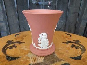 Wedgwood Terracotta Jasperware Venus & Cupid Goblet Vase Pot (c.1957) - Picture 1 of 9