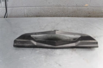 Skidoo Summit XM 800 SP 2013 ETEC LUZ TRASERA LUZ DE FRENO CUBIERTA DE MONTAJE DE MOLDURA  Foto 1 de 4