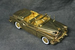 1953 BUICK SKYLARK CONVERTIBILE THE NATIONAL MOTOR MUSEUM MINT LEGENDS GOLD CAR - Picture 1 of 3