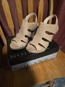 SOLANZ KENDRA Tan Suede High Heel Sandals Slingback Shoes Women's Size 7 NIB - Picture 1 of 6