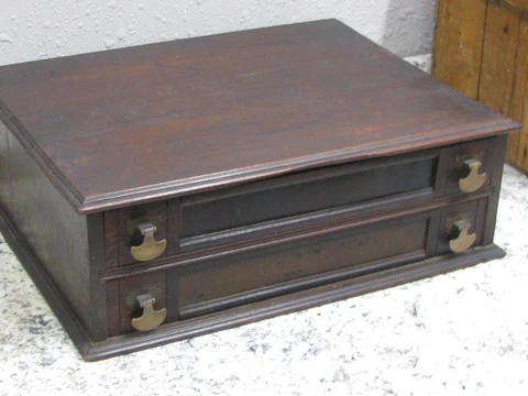 VINTAGE J P COATS 2-DRAWER SPOOL CABINET 1800'S Cover