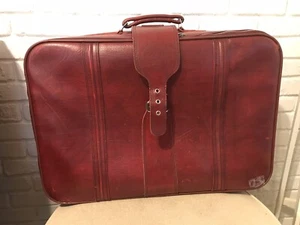 Sears Vintage Red/ Brown Leather Travel Luggage Carry On Suitcase Model Rn35440 - Picture 1 of 12