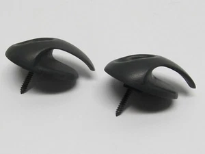 03-05 PONTIAC SUNFIRE REAR COAT HANGER HOOKS - Bild 1 von 5