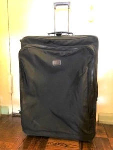 Andiamo Black 30" Wheeled Upright Suitcase - Picture 1 of 10