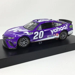 Christopher Bell 2022 Yahoo! 1:24 Diecast - Picture 1 of 7