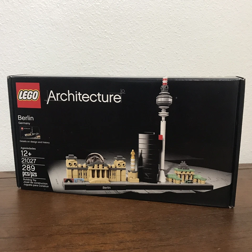 LEGO Architecture Berlin 21027 New LEGO Bags Factory Sealed - Image 1 of 4