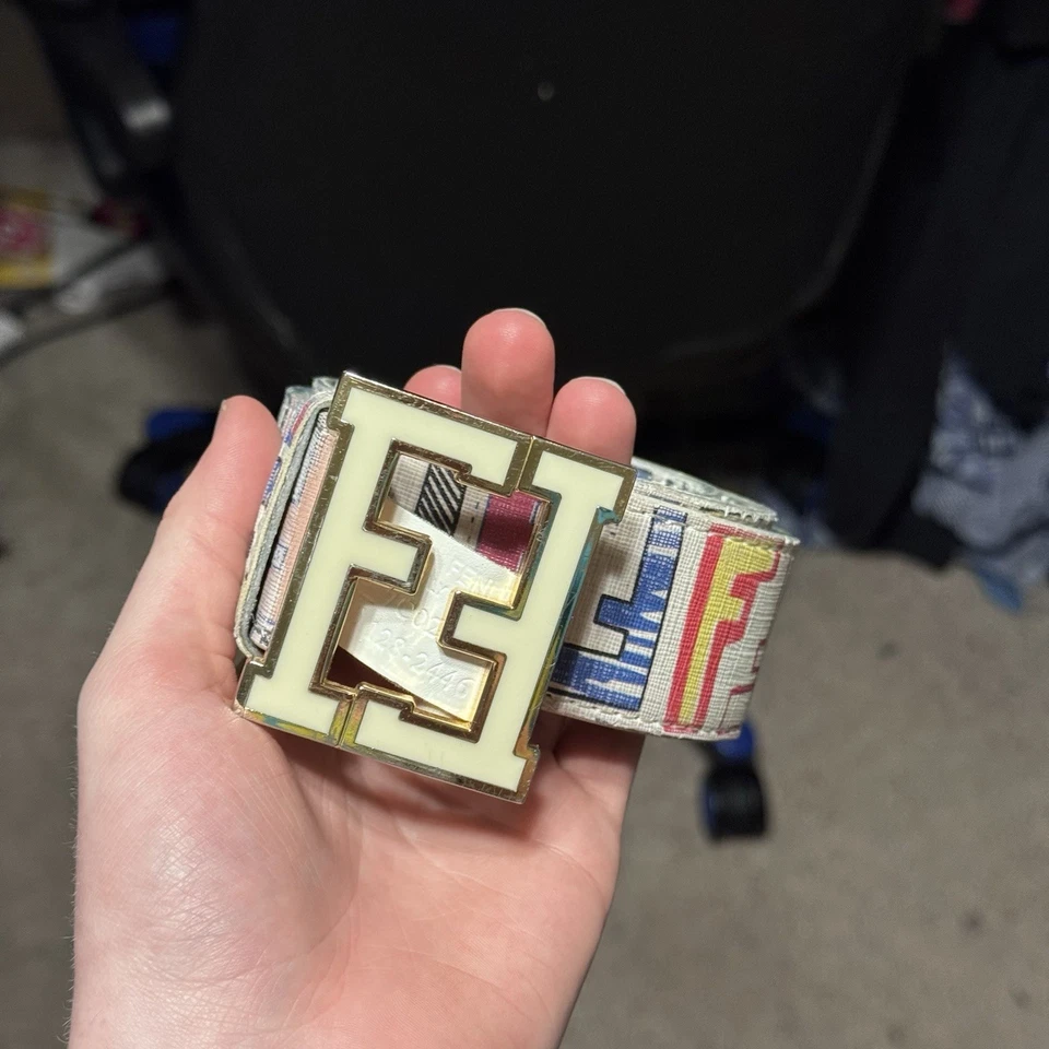 Cinturón Fendi para hombre blanco/multicolor monograma Foto 1 de 2