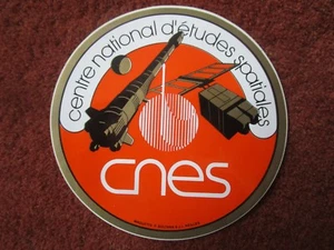 AUTOCOLLANT STICKER AUFKLEBER CNES ESPACE ESA SPACE ETUDES SPATIALES ARIANE - Picture 1 of 1