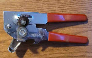 Vintage Swing-A-Way Manual Hand-Held Can Opener Red Handles Swing Away - Picture 1 of 15