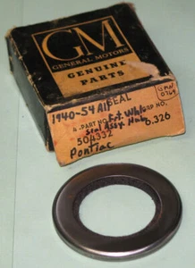 1940-1954 Pontiac Streamliner Torpedo Chieftain NOS wheel seal 504332 - Picture 1 of 2