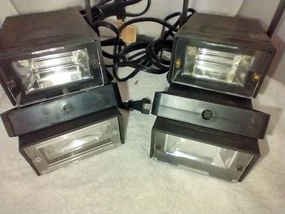 4x Mini Strobe Light -  Adjustable - Special Effects - Image 1 of 4