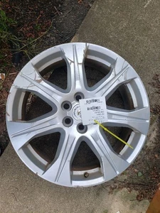 Wheel 20x8 Painted Finish Opt Q62 Fits 10-11 SRX 2425019 - Picture 1 of 12