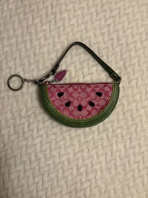 Cartera Coach Sandía Fruta Rebanada Cambio Moneda Dije Verde Rosa Y2K Foto 1 de 4