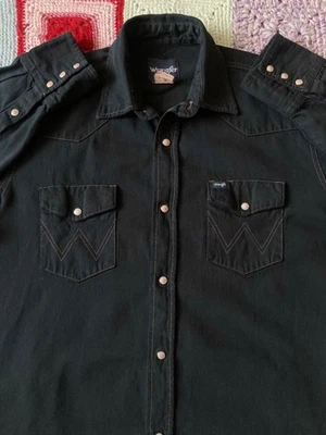 Vintage 90s Wrangler Denim Western Pearl Snap Shirt - Image 1 of 4