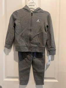 NWT Air Jordan 2-pc Set Size 4 Zipper Sweater & Matching jogger - Picture 1 of 4