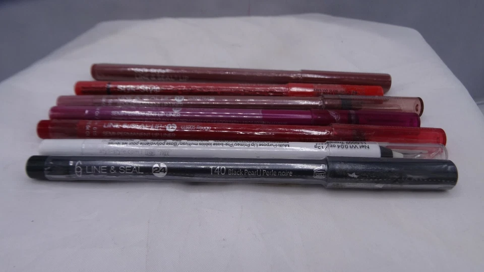 Styli-Style Line & Seal Lip Liner - CHOOSE YOUR SHADE - - Image 1 of 1