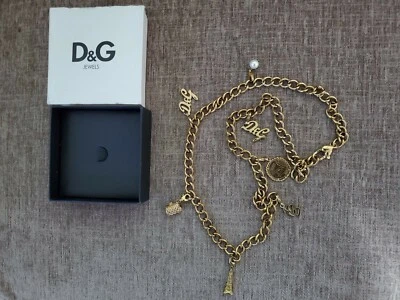 COLLAR DE CADENA GRUESA DOLCE & GABBANA D&G LOGOTIPO DIJES Foto 1 de 4