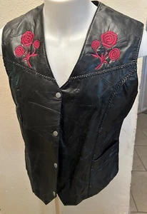 Diamond Plate Buffalo Leather Biker vest Womens Size 2X Roses Fits Like A Large - Picture 1 of 5