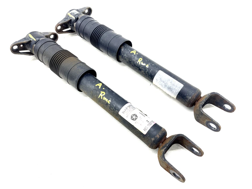 Par de amortiguadores traseros izquierdo y derecho Dodge Durango 2016-2022 OEM Foto 1 de 4